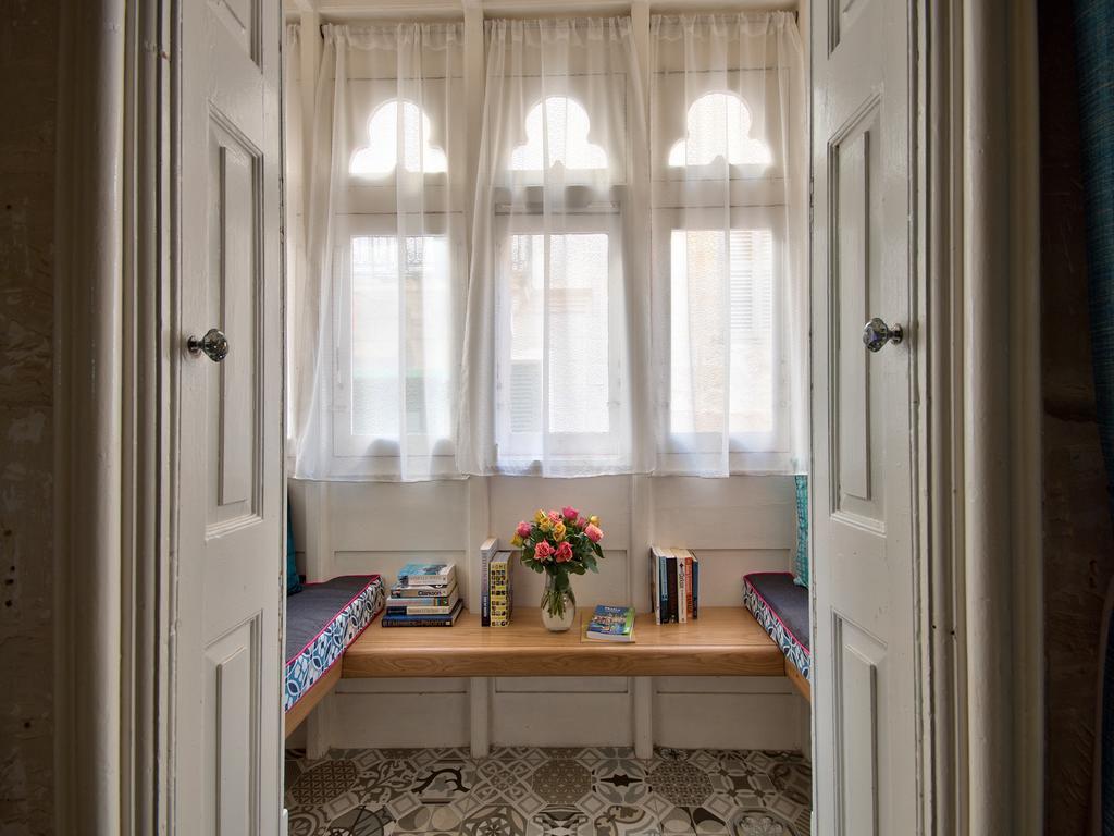 Julesy'S Bnb Cospicua Esterno foto